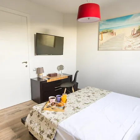 Constandinos - Private Pool - Sleeps 8 Chersonissos