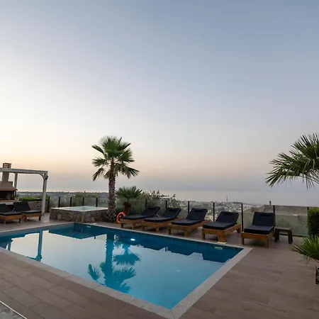 Constandinos - Private Pool - Sleeps 8 Chersonissos