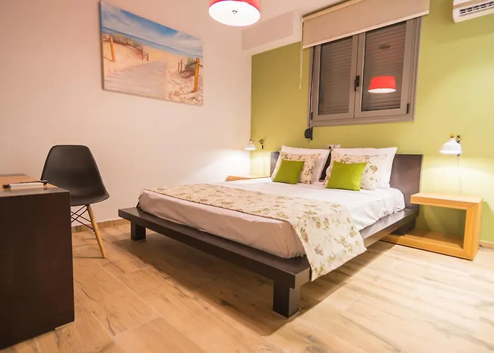 Villa Constandinos - Private Pool - Sleeps 8