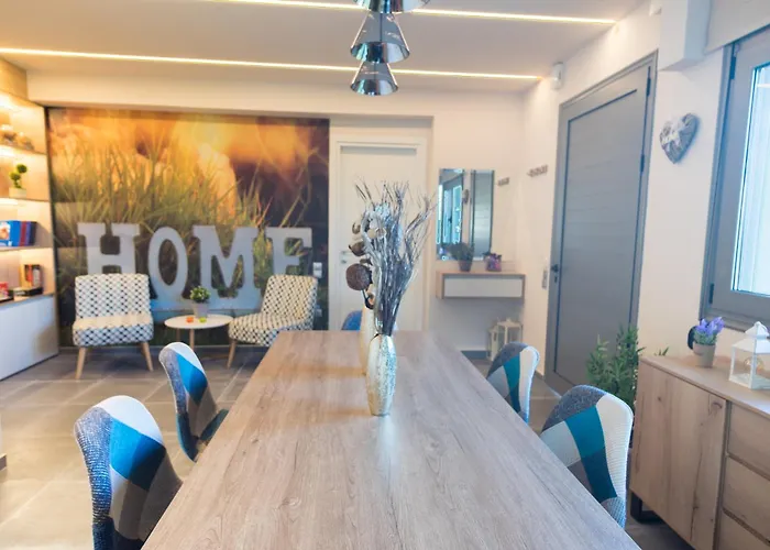 Villa Constandinos - Private Pool - Sleeps 8