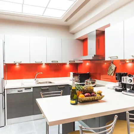 Constandinos - Private Pool - Sleeps 8 赫索尼索斯